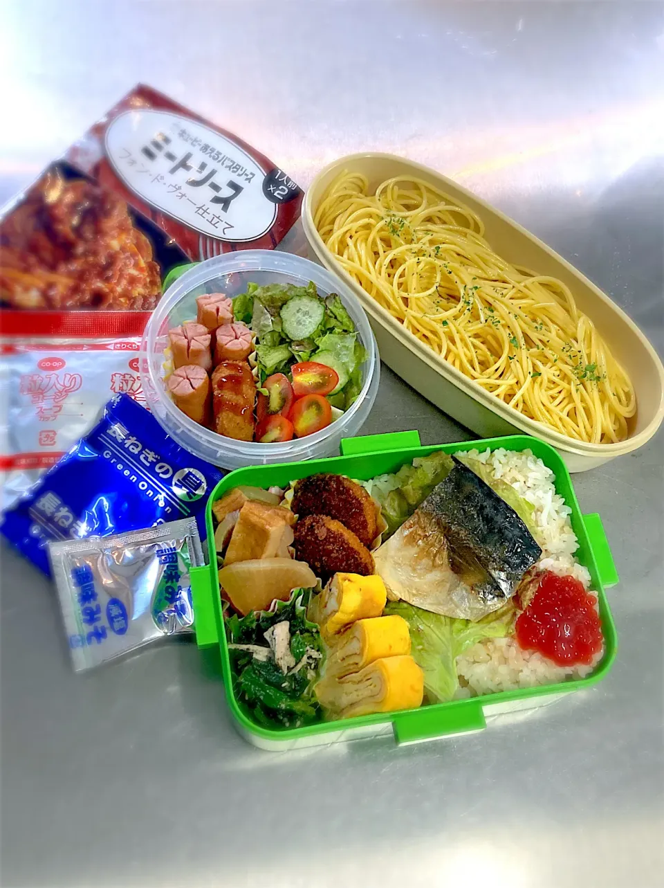 R6.7/22(月) ·͜·♡ミートソースパスタ＆焼き鯖弁当👨🏻‍🍳|hamakoさん