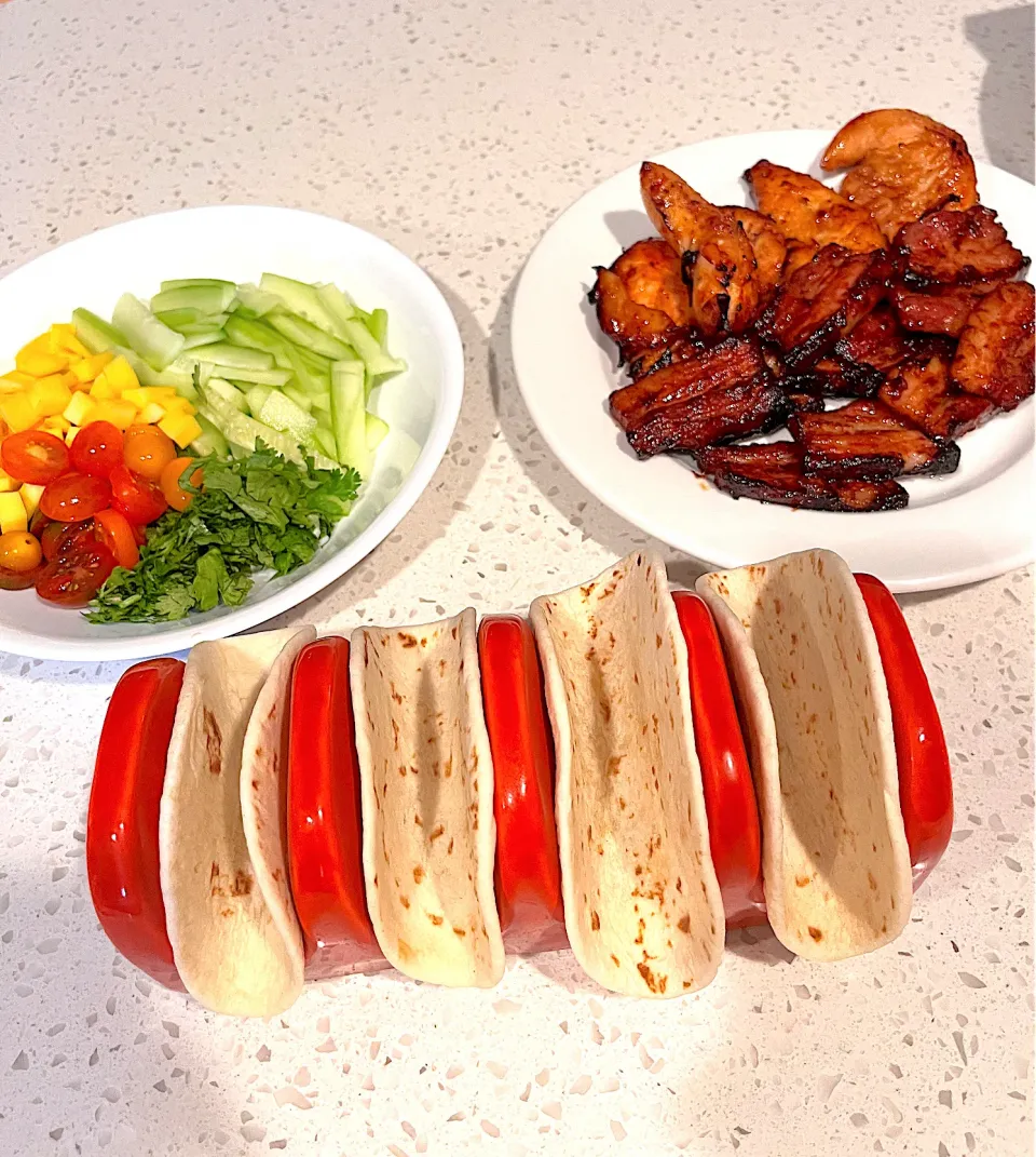 Chicken / Pork belly bulgogi tacos|🌺IAnneさん