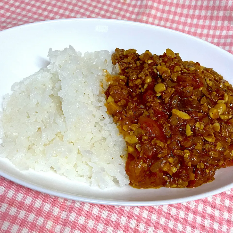 大豆水煮とセロリのドライカレー|Hiroshi Kさん