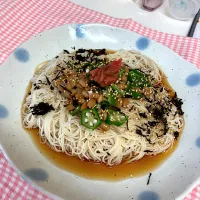 Snapdishの料理写真:オクラと納豆の涼風そうめん|Hiroshi Kさん