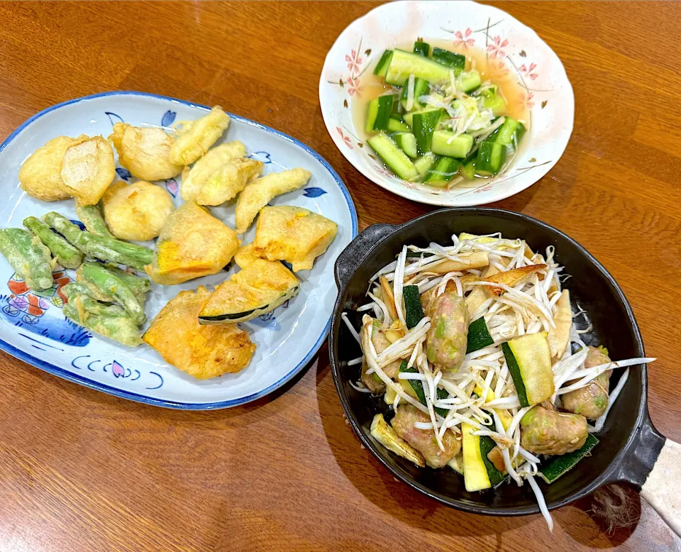 Snapdishの料理写真:今日も夫と2人の晩ご飯(笑)|sakuramochiさん