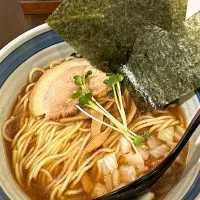 Snapdishの料理写真:醤油ラーメン　のりトッピング|スーケーさん