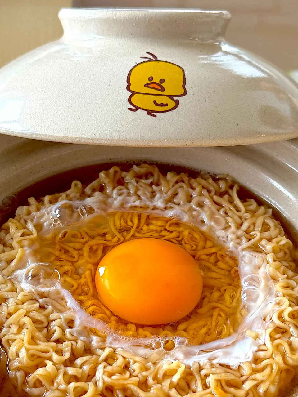 Snapdishの料理写真:夏休みお昼⭐︎チキンラーメンどんぶりつくってみたwith息子|mimoさん