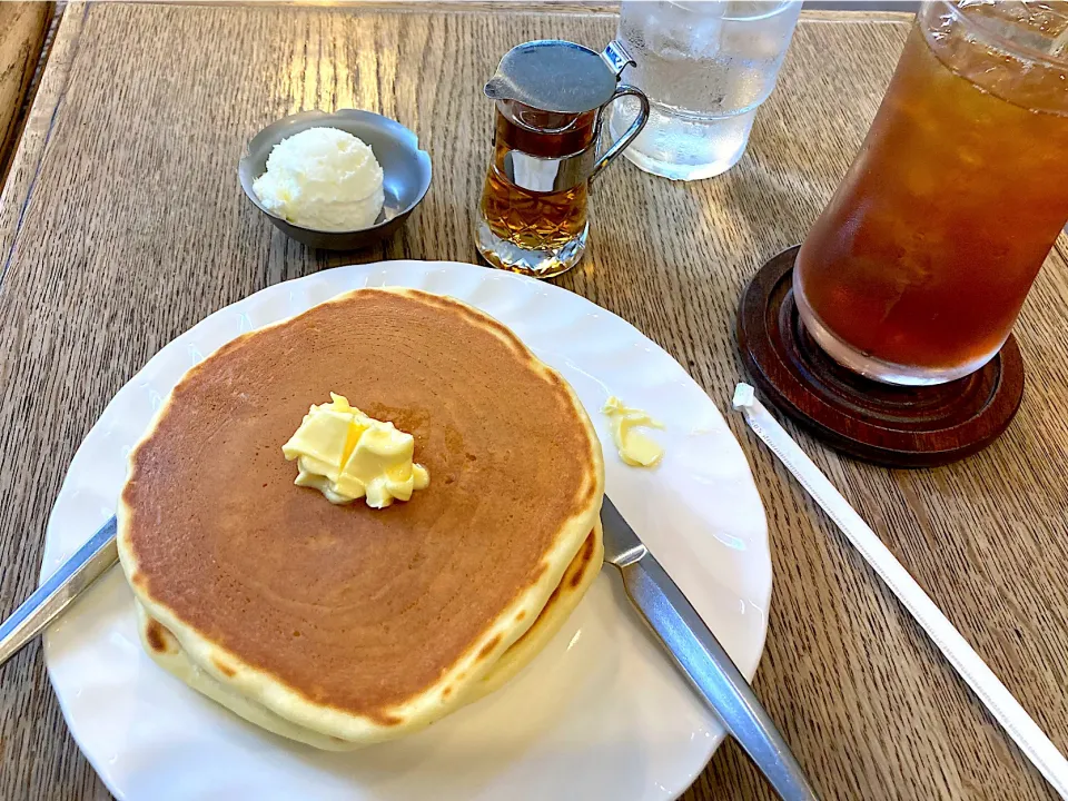 トミィ　ポットケーキ、ホイップクリーム|よだみなさん