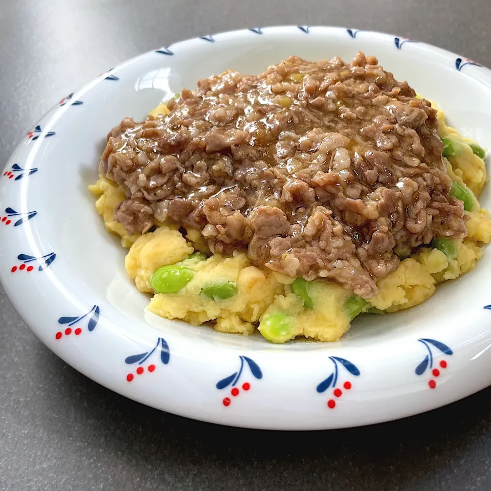 枝豆入りマッシュポテトの豚肉ソースがけ|七海さん