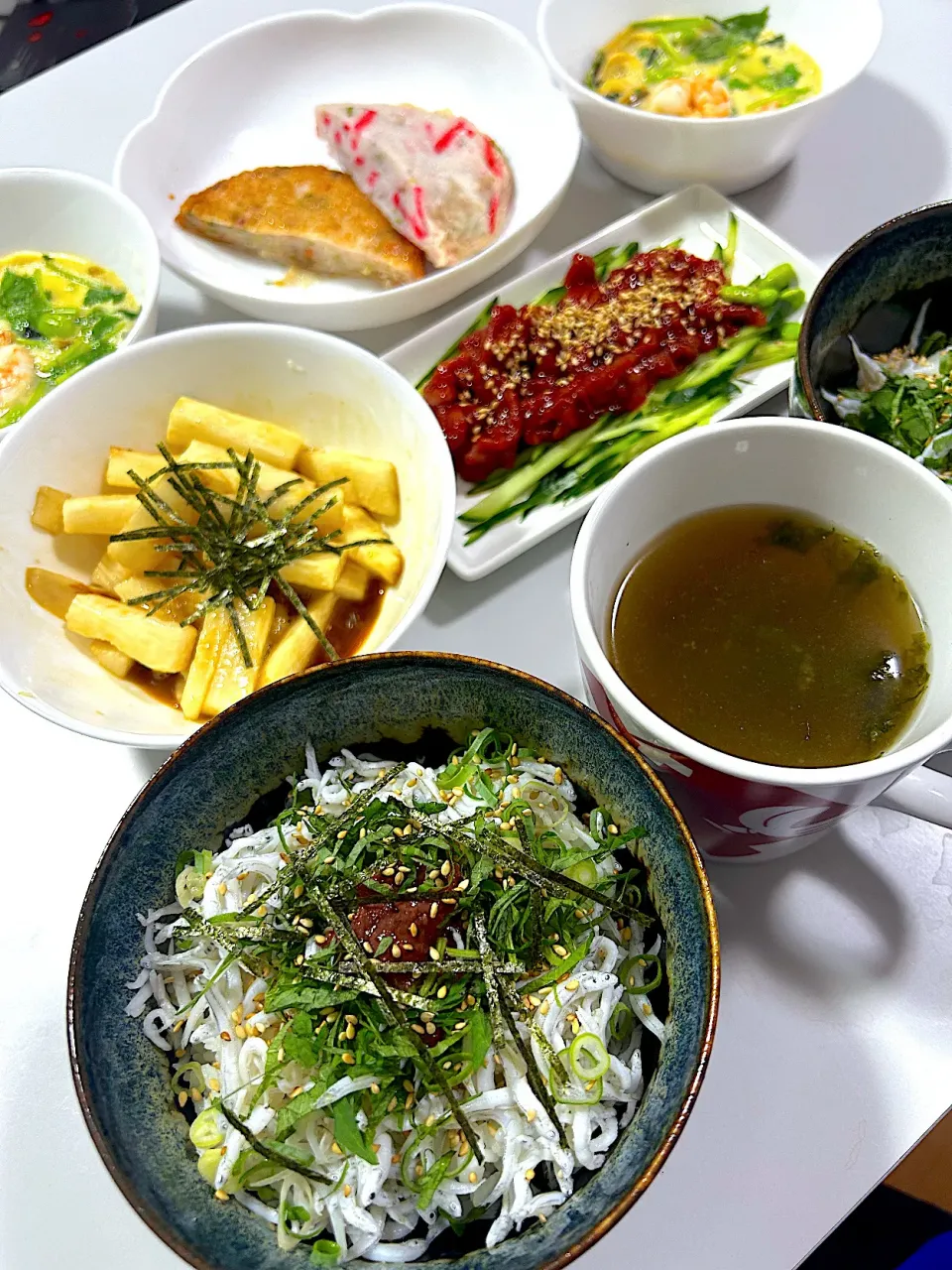 Snapdishの料理写真:しらす丼|祝田 美緒さん