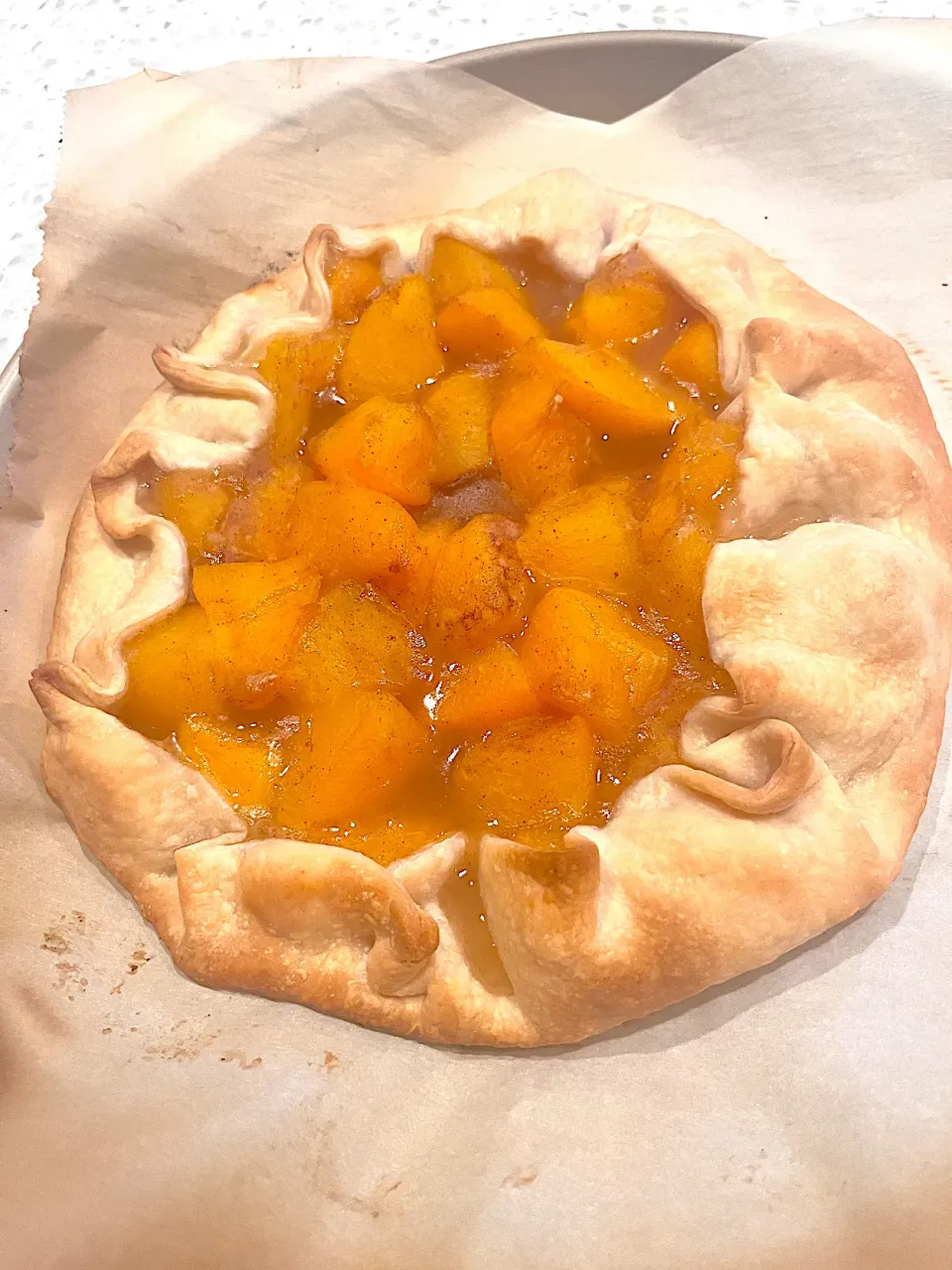 Snapdishの料理写真:Peach Galette|🌺IAnneさん