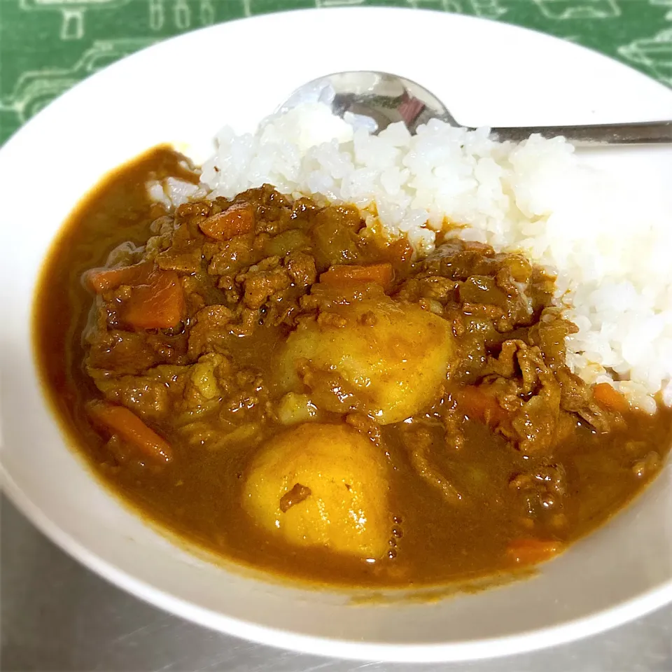 カレーライス🍛🥄|さくらさん