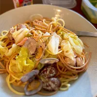 Snapdishの料理写真:キャベツとアサリのパスタ|えりぺいさん