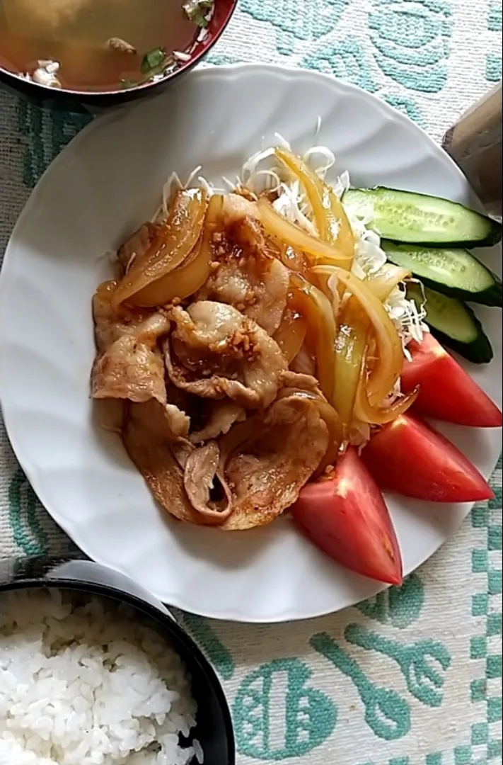 焼き肉定食|アリーナ香貫くんさん