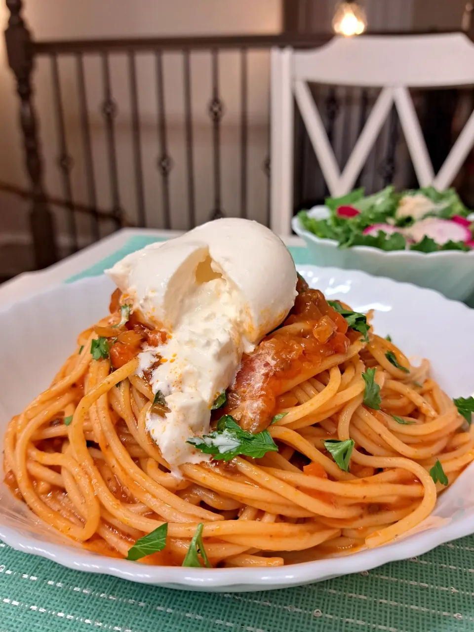 【丸ごとブッラータのトマトパスタ】|梨々香さん