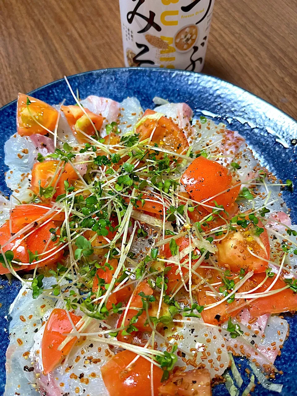 鯛のカルパッチョ。最近カルパッチョには粒みそを隠し味に使ってます😊|美也子さん