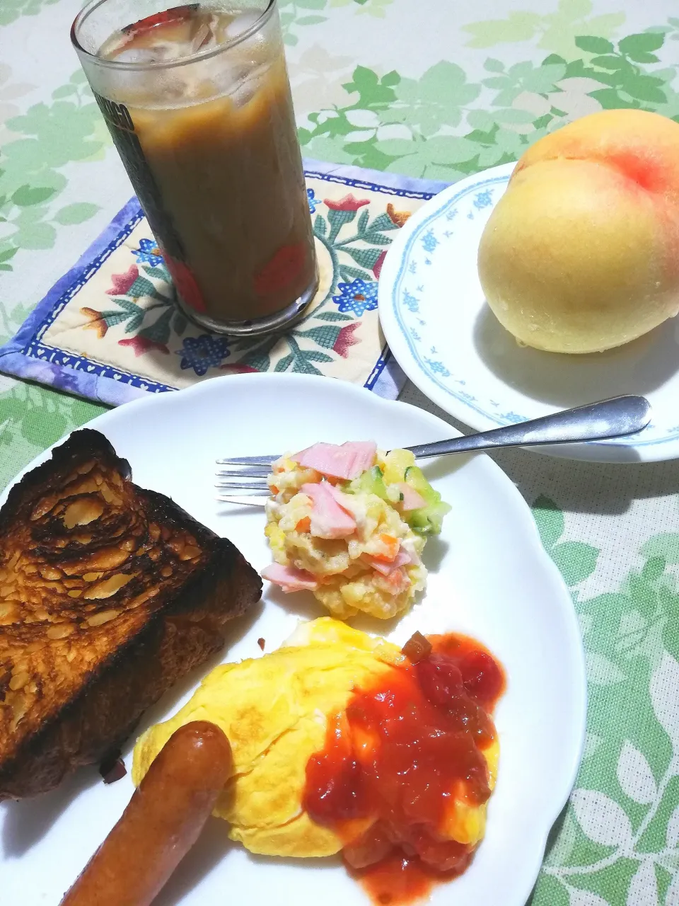 Snapdishの料理写真:焼きすぎで賞　7/29の朝食|つぼのりさん