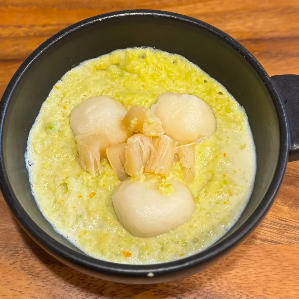 枝豆ポタージュの豆腐白玉　ニョッキ風　焼きホタテ添え|チイホ✨さん