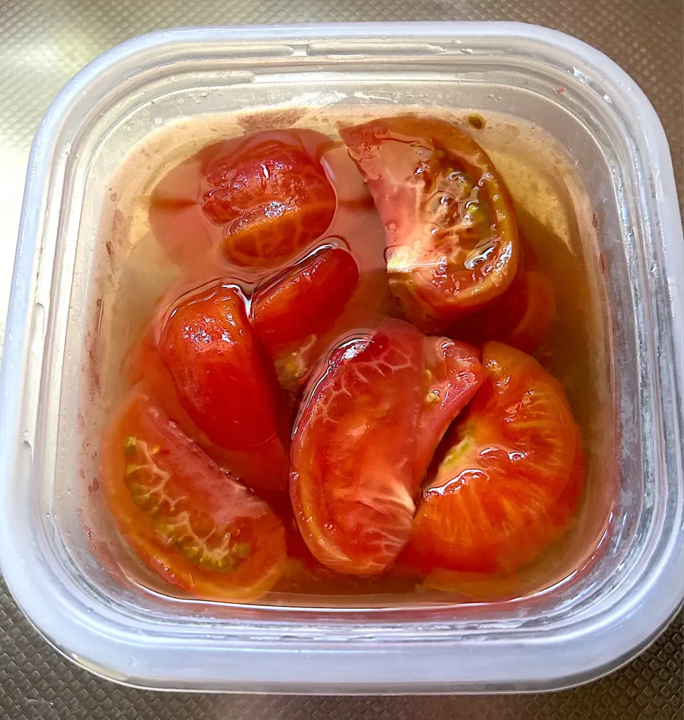 Snapdishの料理写真:トマトのコンポート🍅|ブンタさん