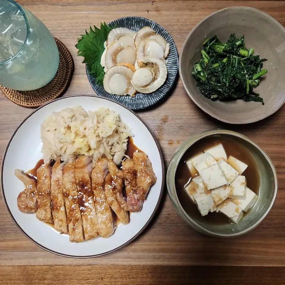 20240729
トンテキ
帆立
春菊の黒胡麻和え
漬け豆腐|noccoさん