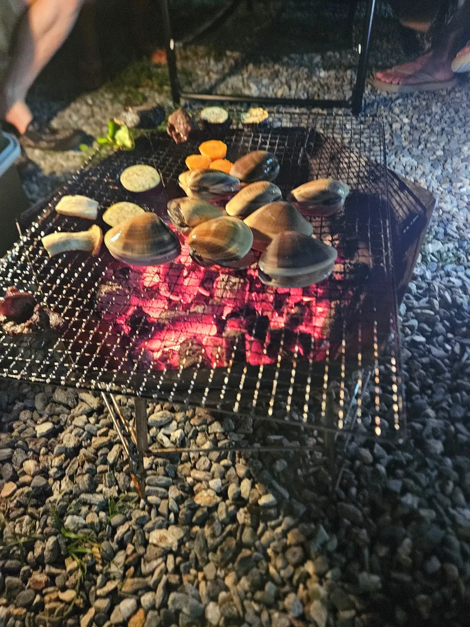 シーカヤックの後のバーベキュー|野津政人さん