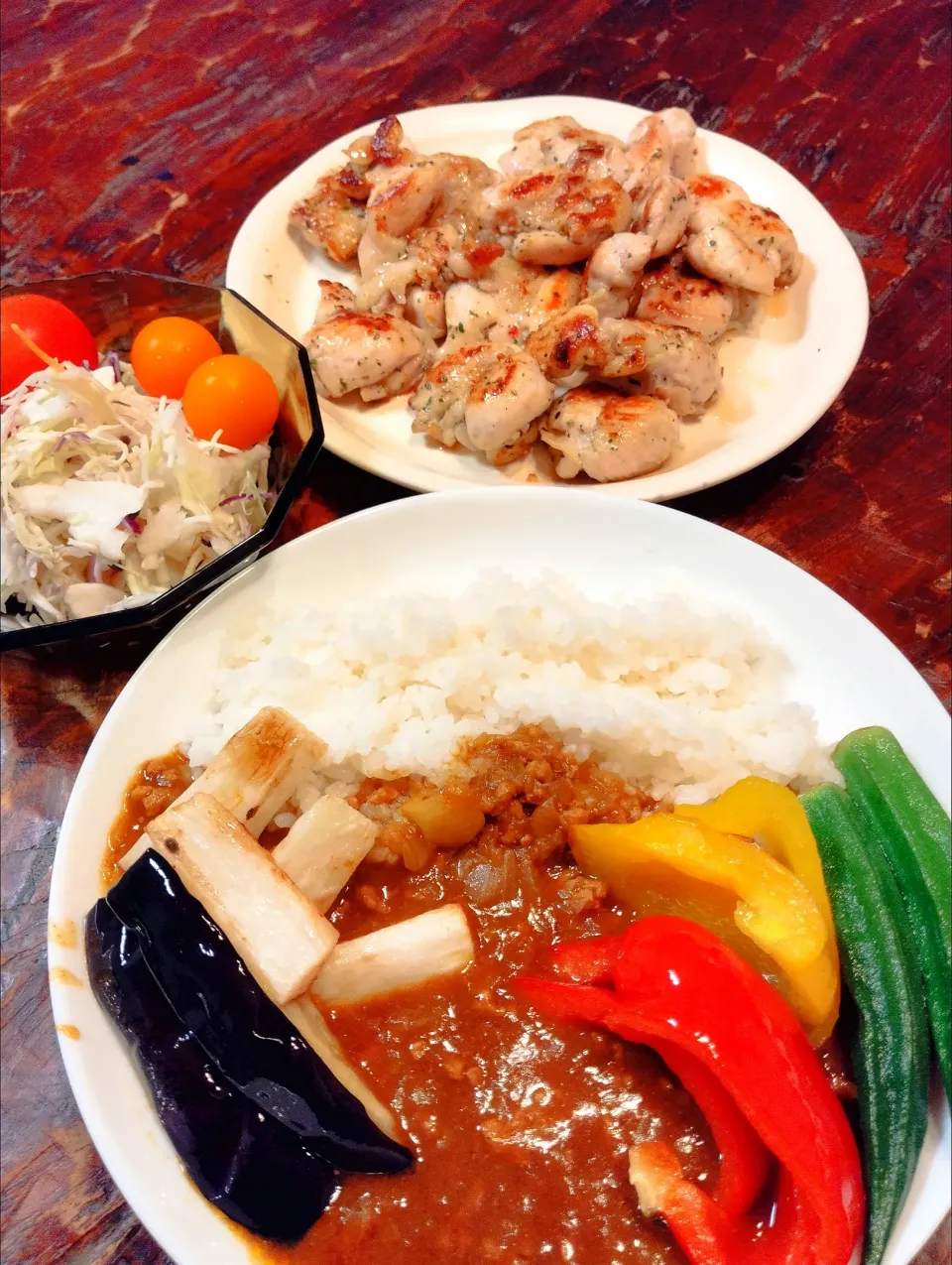 Snapdishの料理写真:夏野菜カレー|あつさん