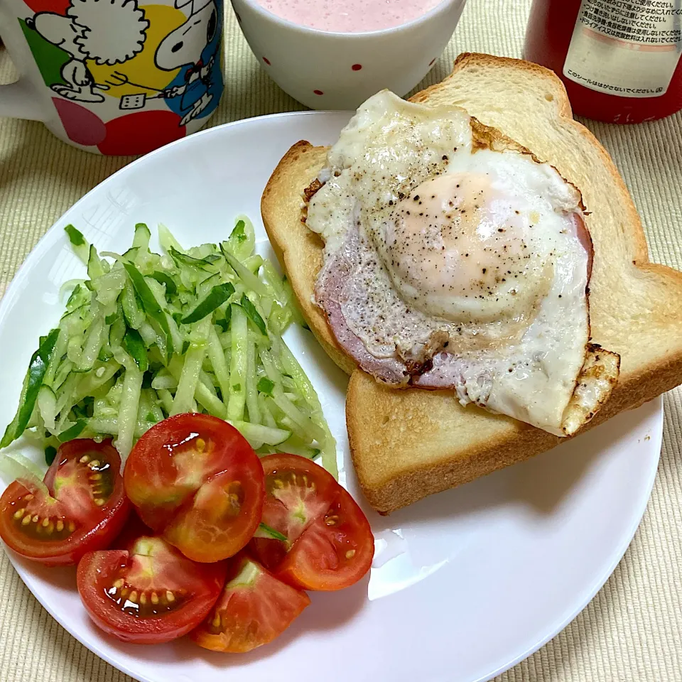 目玉焼きトースト|akkoさん