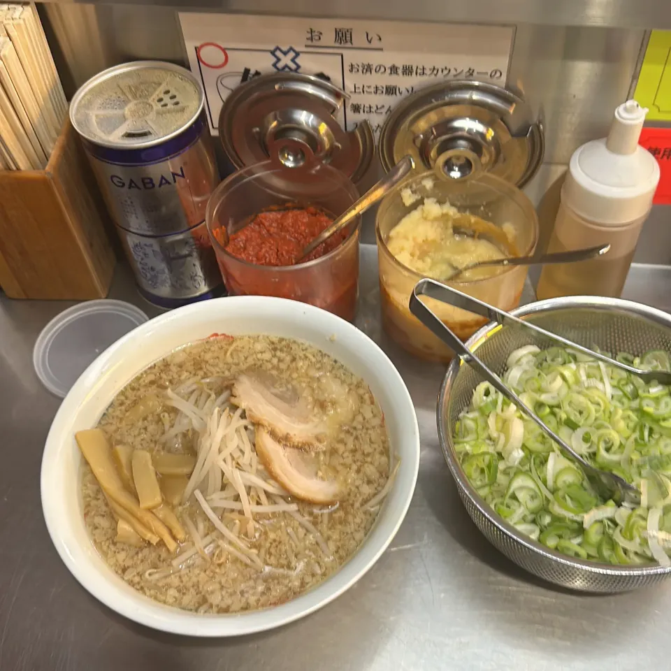 Snapdishの料理写真:ラーメン|Hajime Sakaiさん