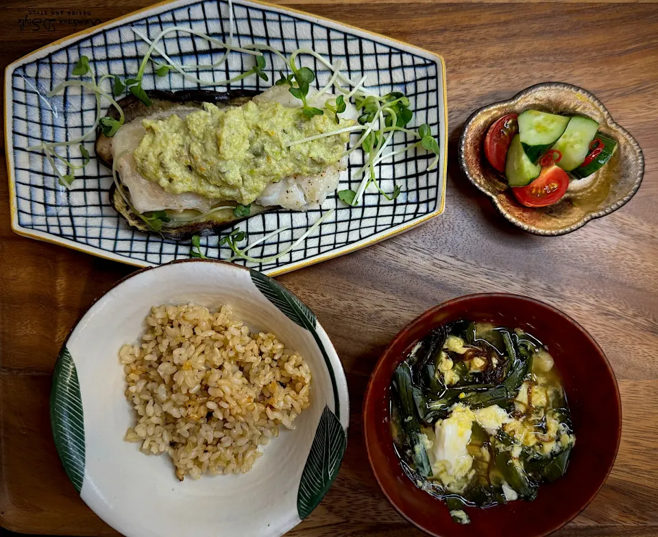 Snapdishの料理写真:タラのポアレ　豆乳枝豆ソース|チイホ✨さん