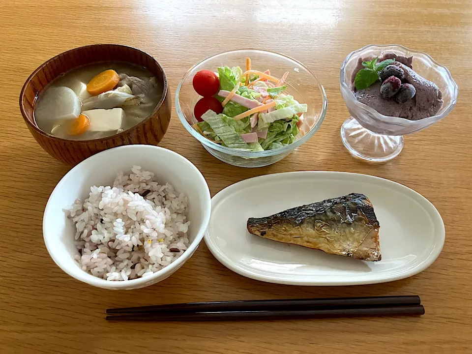 ＊豚汁と焼き魚の夕飯＊|＊抹茶＊さん