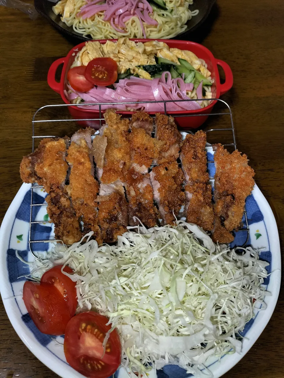 旦那夜勤明けごはんと
私弁当🍱　冷やし中華😄|miimiさん