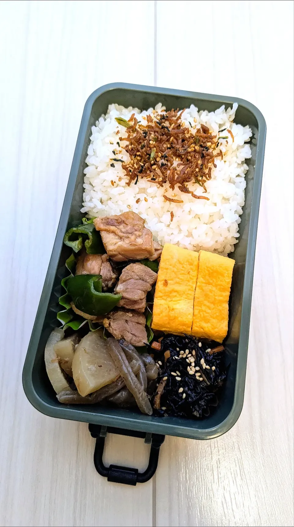 鶏肉オイスター炒め弁当🌷|きゅーさん