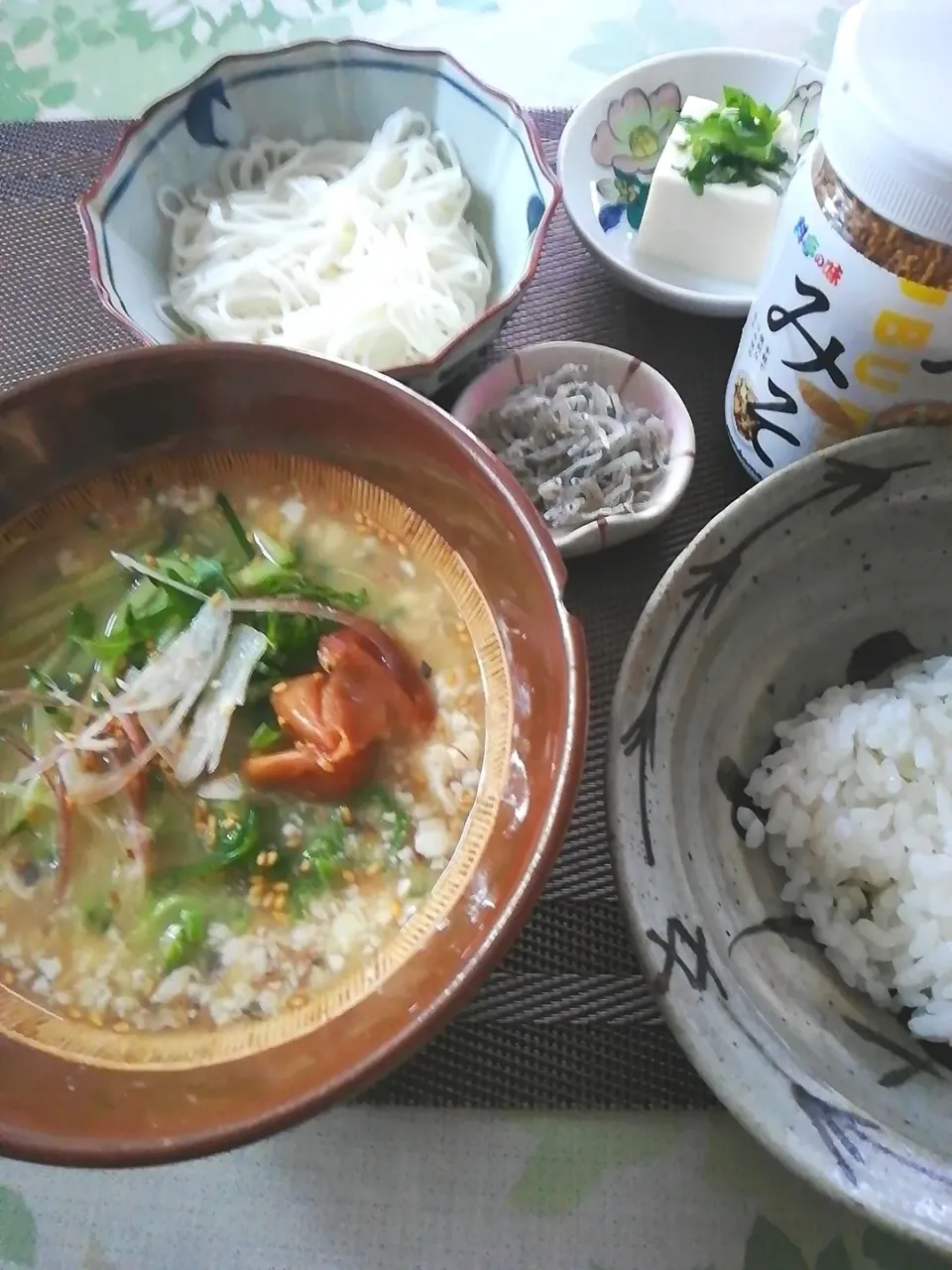 Snapdishの料理写真:サバ缶と豆腐の冷や汁|つぼのりさん