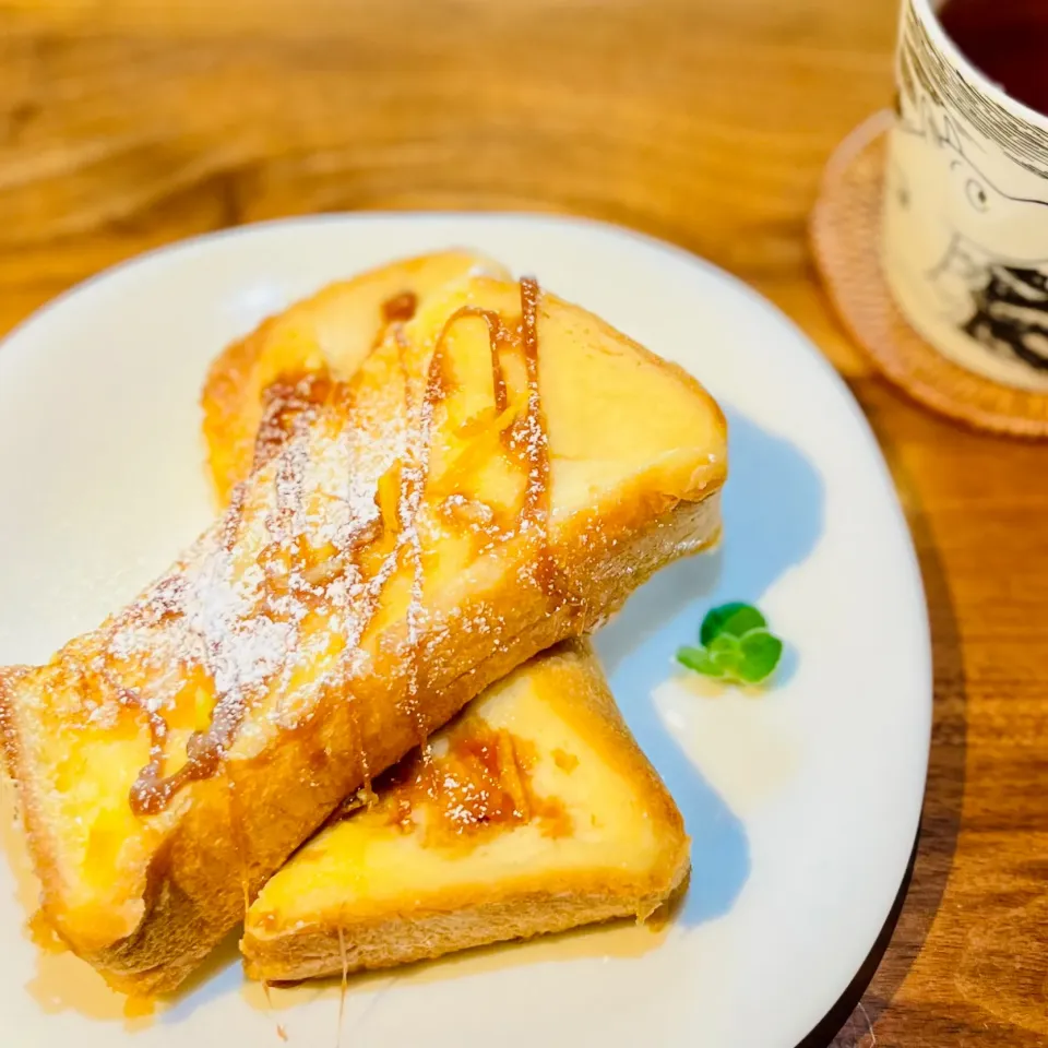 柚子の香りが爽やかなフレンチトーストにキャラメルソースをかけて🇫🇷 Yuzu French Toast w/  Caramel Sauce|アッコちゃん✨さん