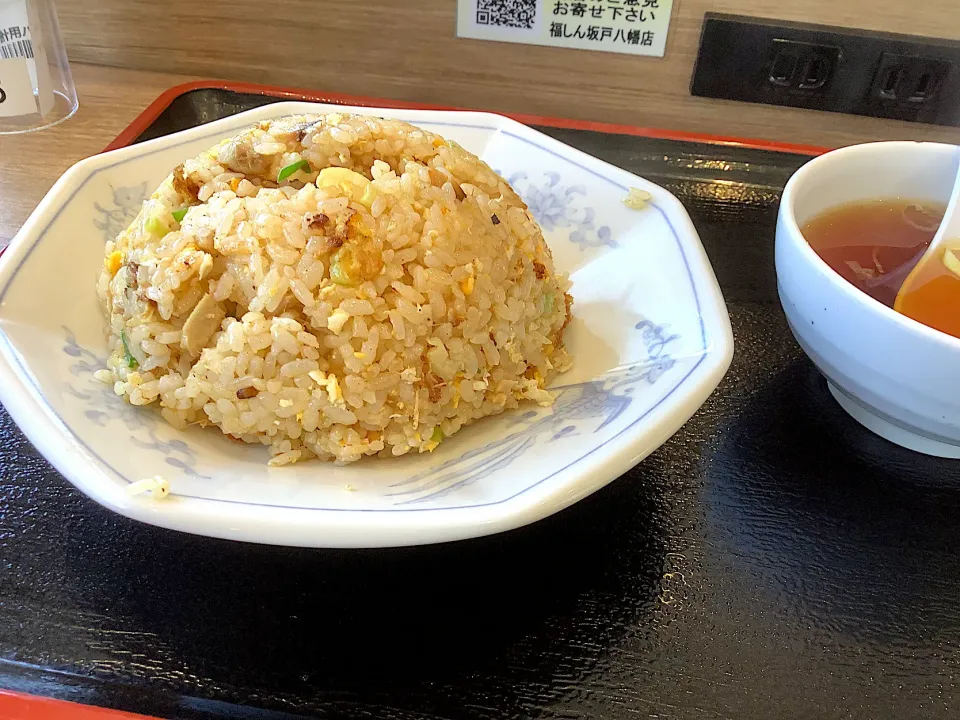 今日のお昼は『炒飯』😋|アライさんさん