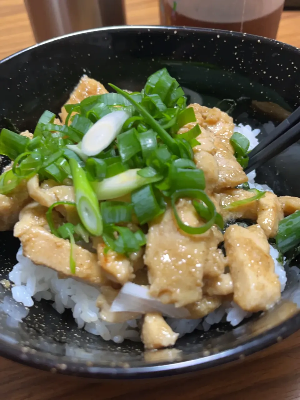 Snapdishの料理写真:かしわバター焼き丼|まりりんさん