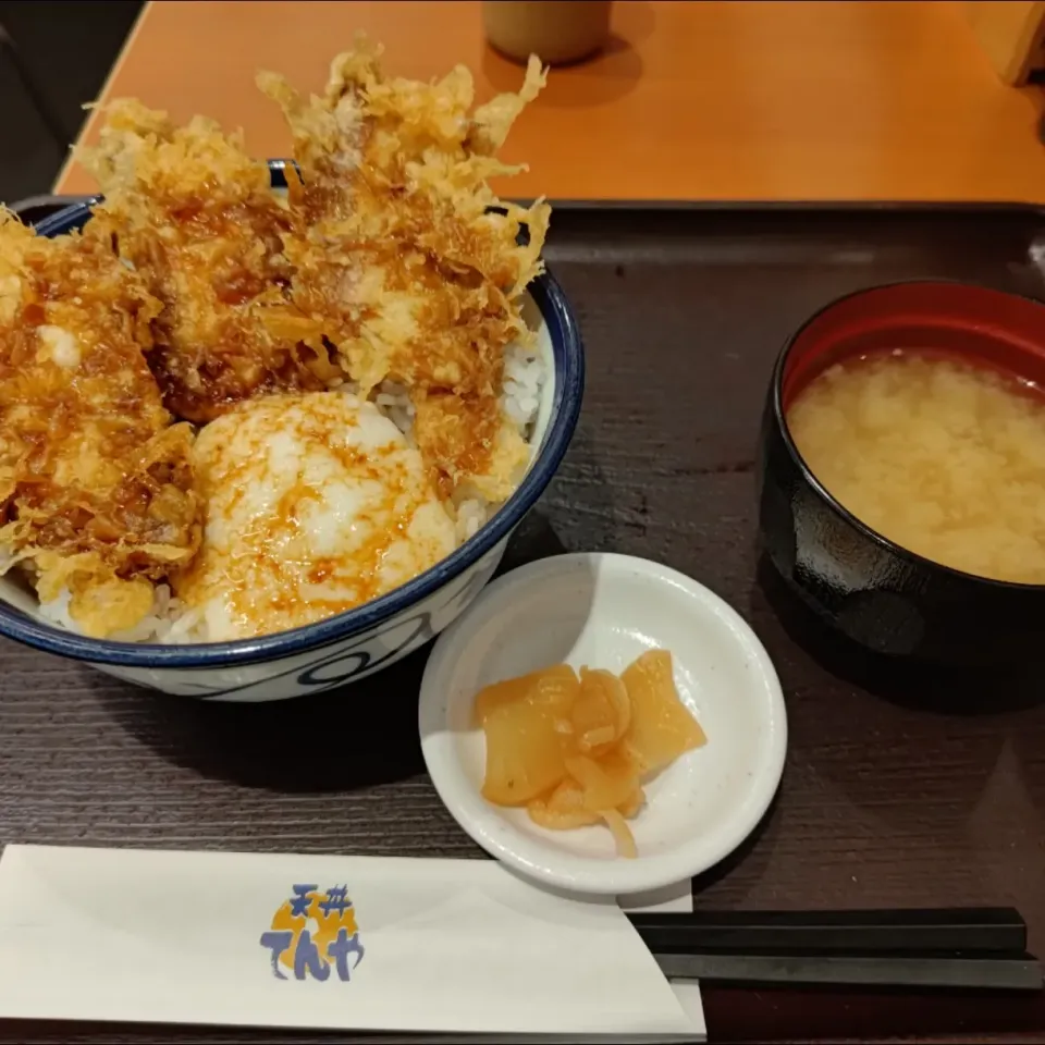 うなとろ天丼|アクちゃんさん