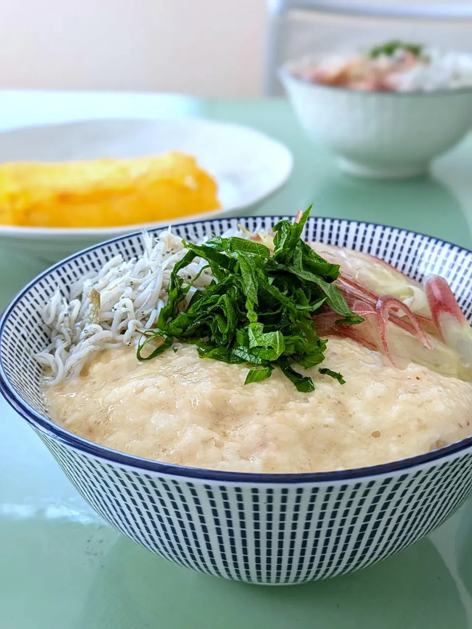 とろろご飯|かずにゃさん