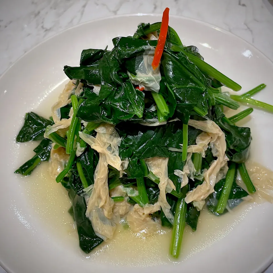 ほうれん草と湯葉の炒め物|270w178bさん