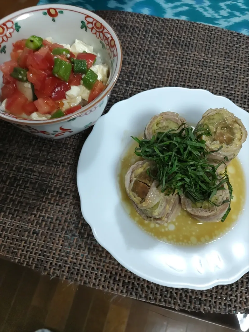 夏野菜の豆腐丼
肉巻き茄子のみそ蒸し|samutanさん