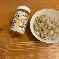 Snapdishの料理写真:つぶみそ混ぜご飯|まつざきっちん♪さん