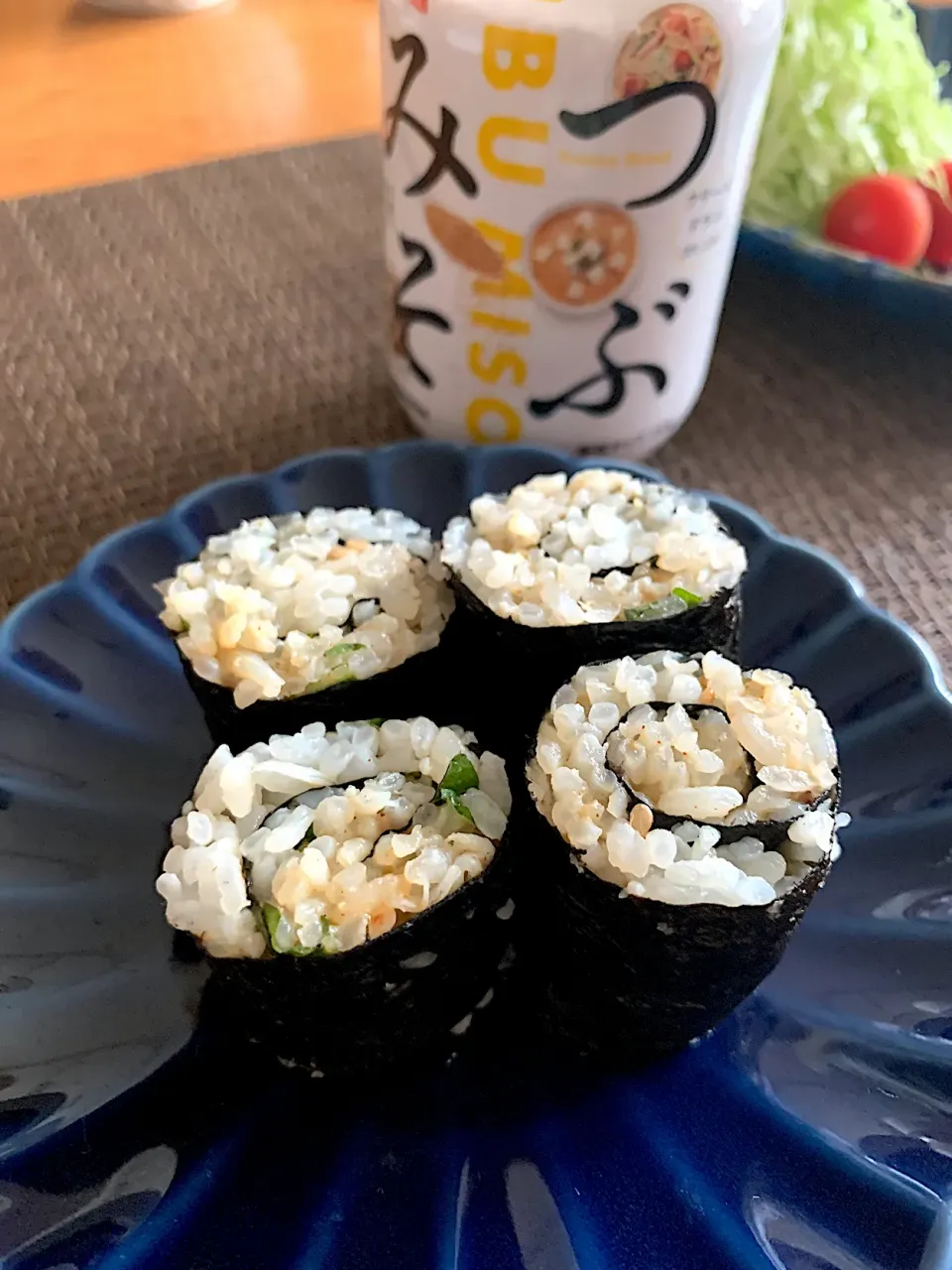 じゃこと大葉のつぶみそ海苔巻き|いちごさん