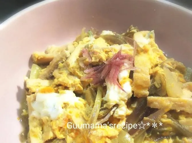 Snapdishの料理写真:ご飯に乗せて丼にも♡みょうがと油揚げの卵とじ|Guuママさん