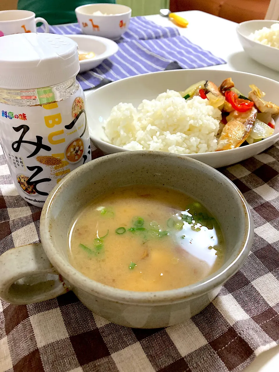 なめこと豆腐のお味噌汁〜つぶみそ使用〜|sayaさん