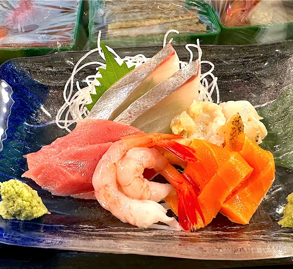 刺身盛り合わせ🐟🦐|buhizouさん