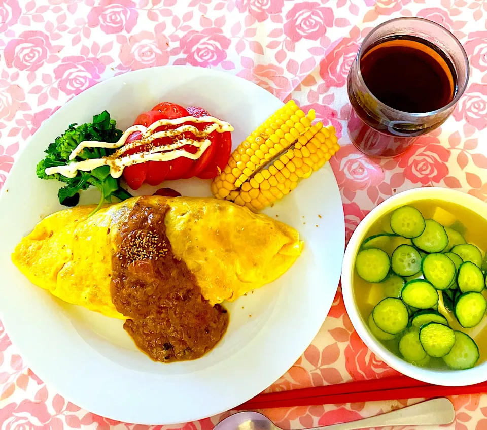 オムカレーと冷やし味噌汁^ - ^つぶみそふりかけて旨旨^ - ^💖|HAMI69さん