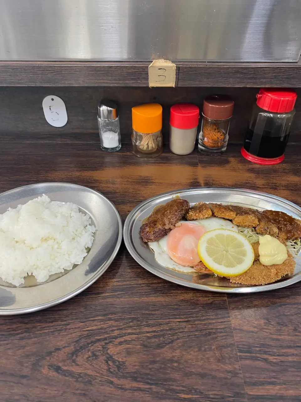 大阪市浪速区塩草　洋食三久食堂のAランチ|タカちゃんさん