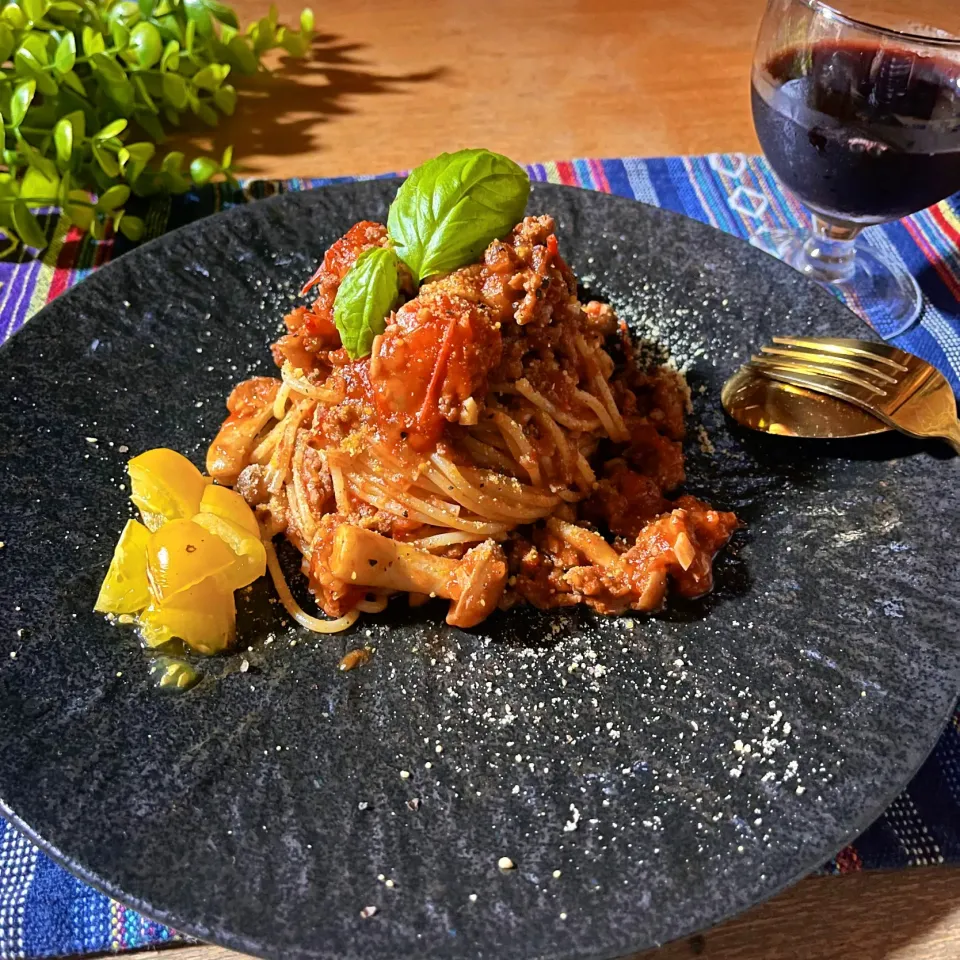 Snapdishの料理写真:収穫🍅でミートネーゼ🍝笑|さとみこさん