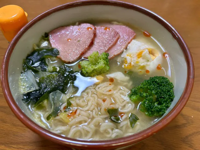 サッポロ一番塩ラーメン🍜❗️( ^ω^ )✨|サソリさん