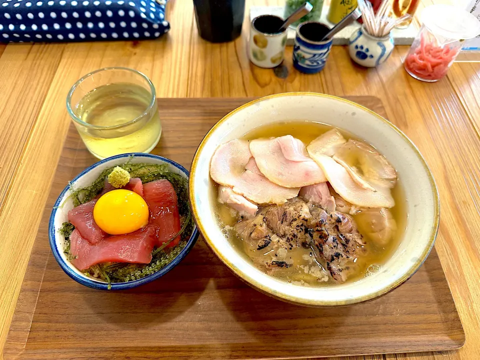 Snapdishの料理写真:那覇　そば処　たからまちがー|akio122さん