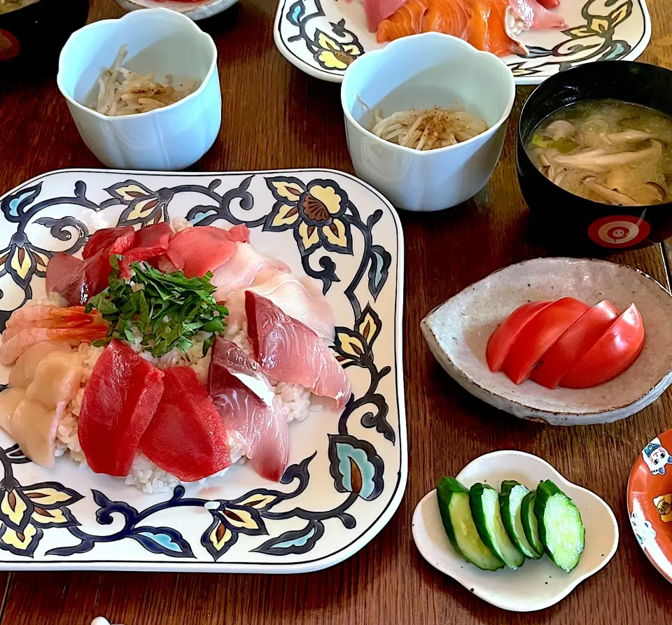 晩ごはん♯海鮮丼|小松菜さん