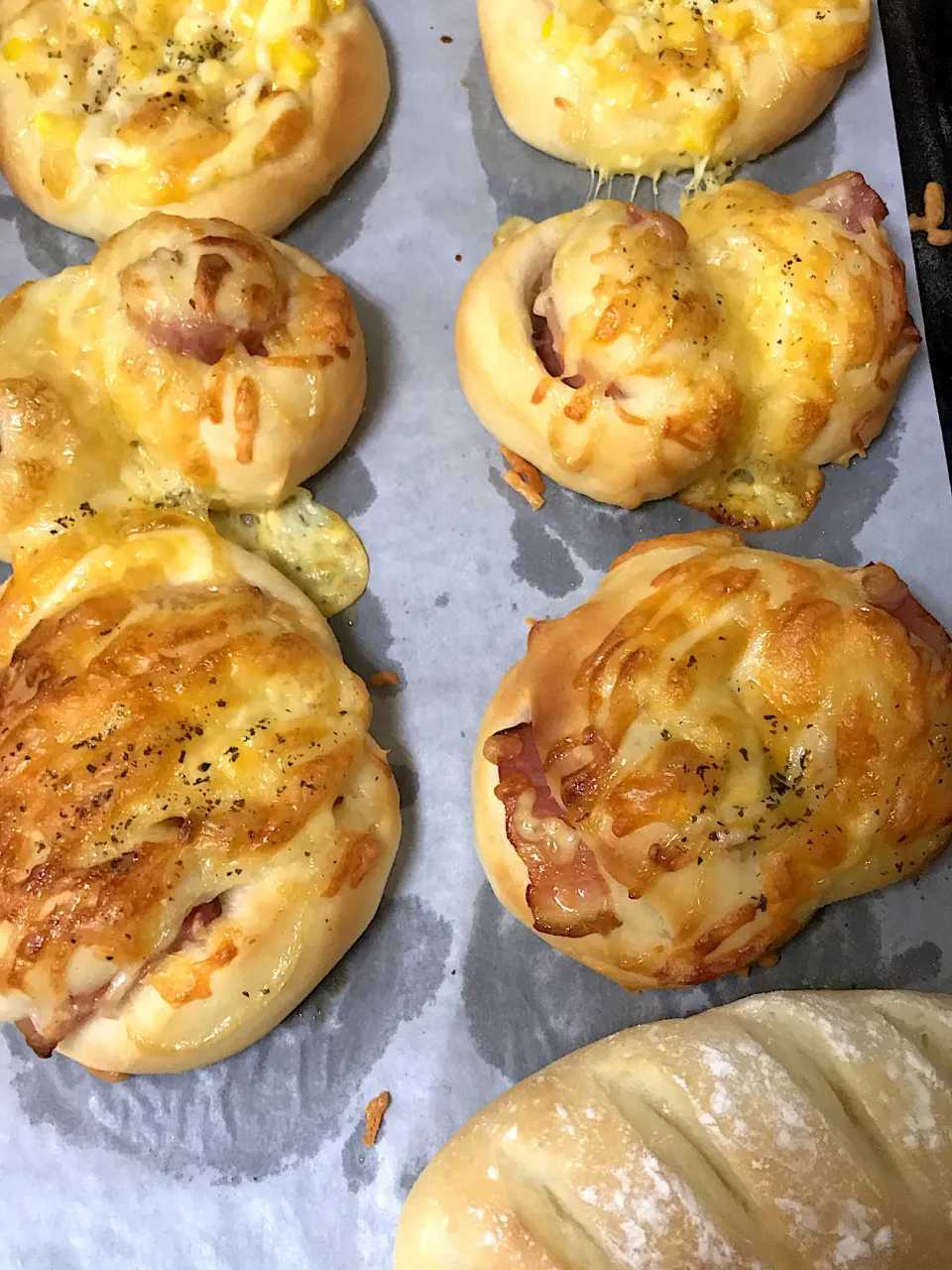 朝ごパン焼きました🍞🥖|ゆきぽよ婆さん