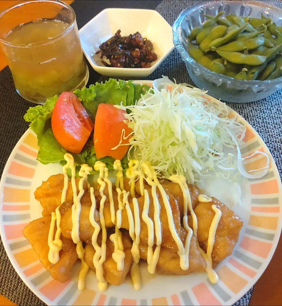 Snapdishの料理写真:☆チキン照り焼き
☆マグロ昆布煮
☆枝豆
☆ぶどうゼリー|chikakoさん