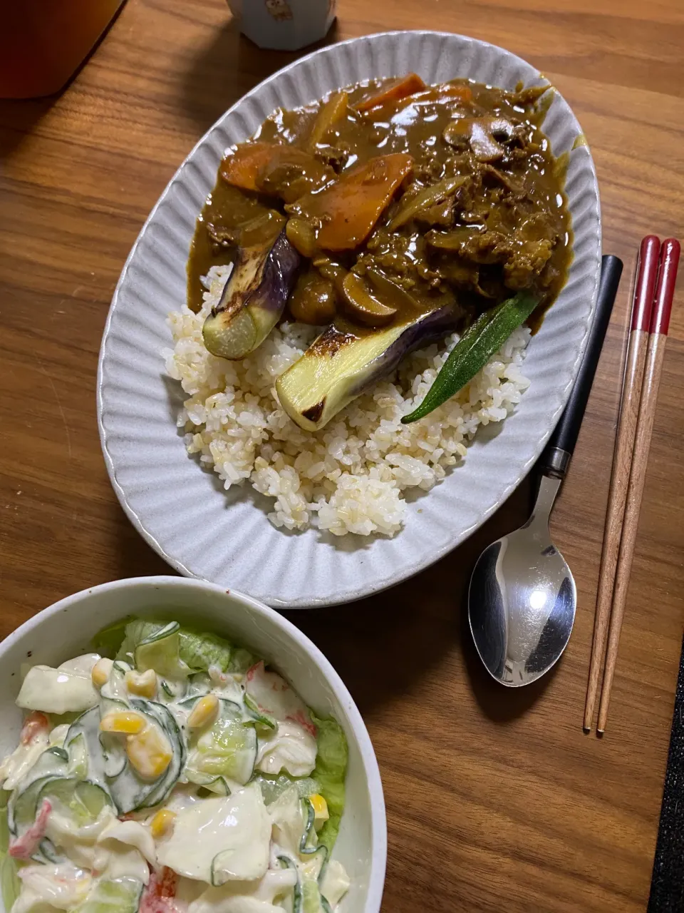 夜　夏野菜カレー､胡瓜サラダ|みちくんさん